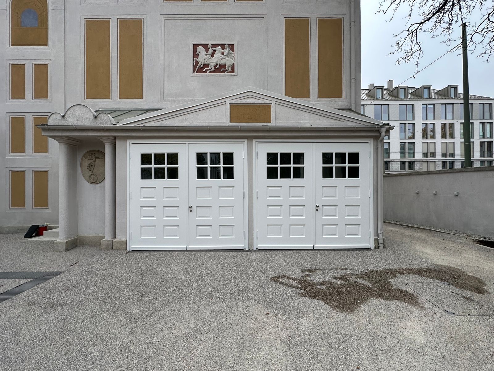 Doppelgarage der Villa Stuck.