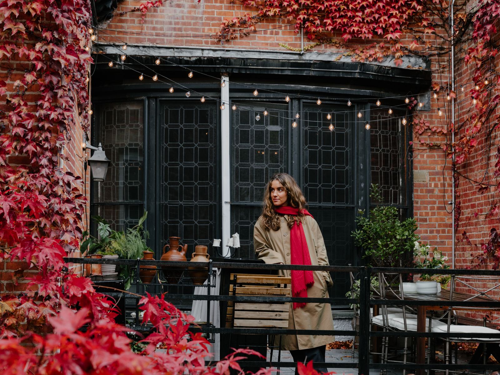 Viel Romantik für wenig Geld: So erhielt diese 78-Quadratmeter-Wohnung in New York einen herbstlich schönen Look