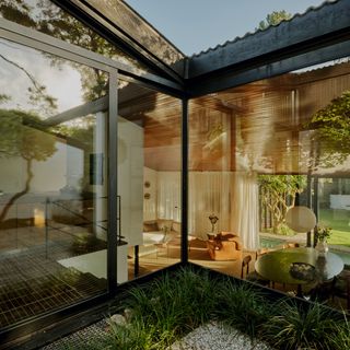 So lebt es sich auf einem Stockwerk: 7 schöne Bungalows weltweit