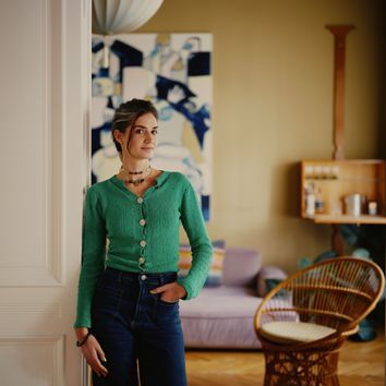 Altbauwohnung aus einem anderen Universum: Zu Hause bei Schmuckdesignerin Alina Abegg in Berlin Charlottenburg