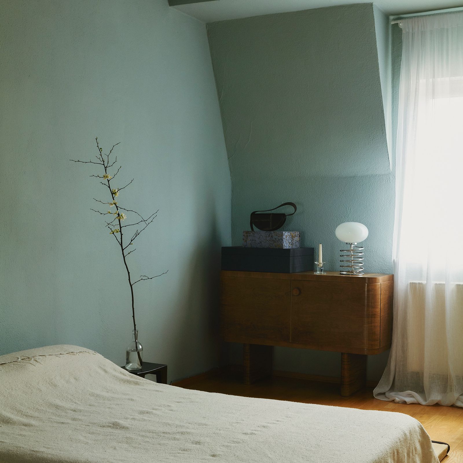 Ton in Ton: So wertet der Interior-Trend Colour Drenching Räume optisch auf