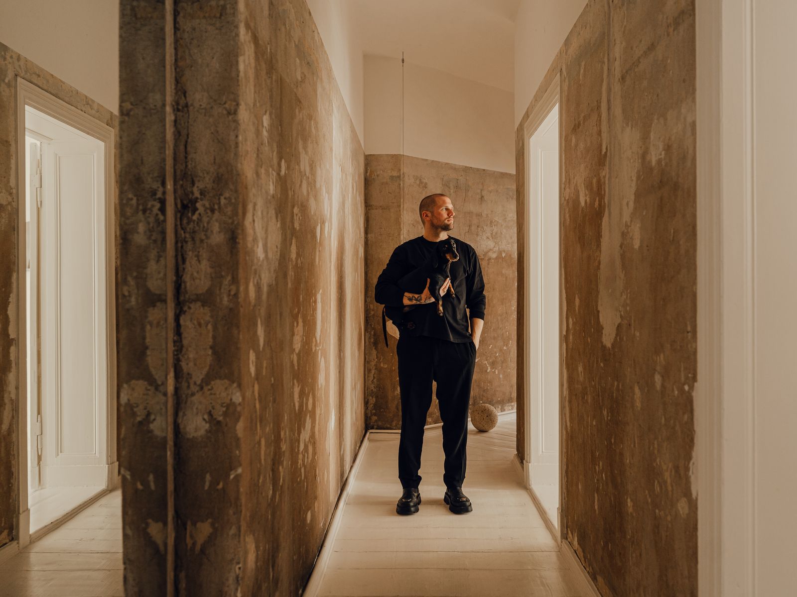 Coole Renovierung: So wohnt AD100-Designer Joern Scheipers in seiner Altbauwohnung in Berlin