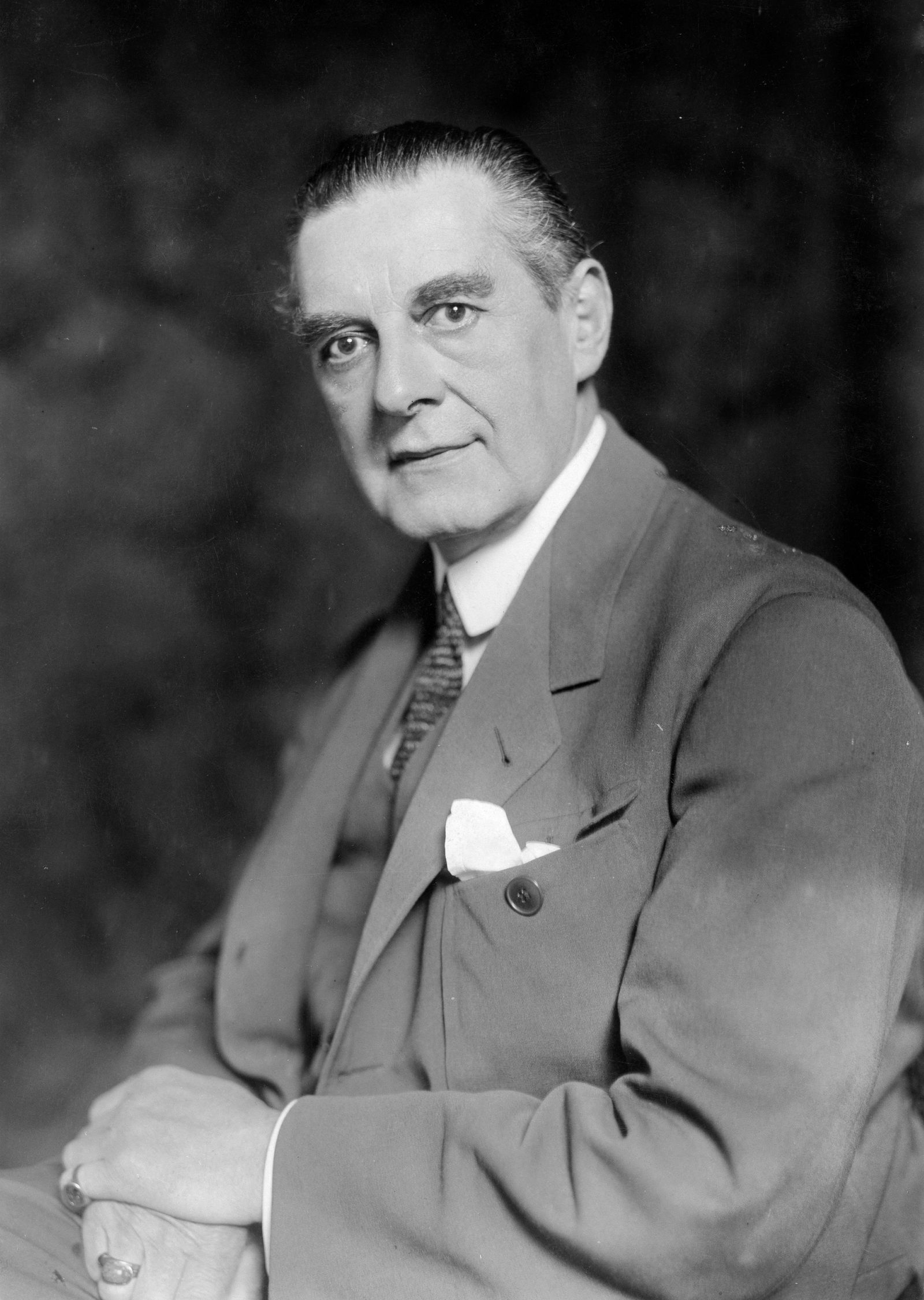 Peter Behrens auf einem Foto um 1927.