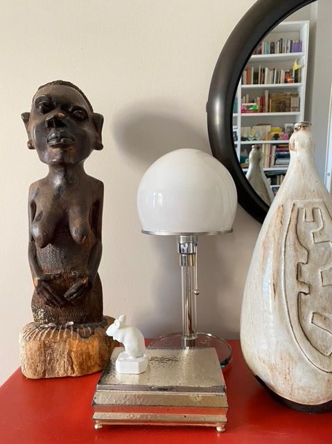 Stilschule zum Homeoffice Melissas Tischleuchte von Wagenfeld