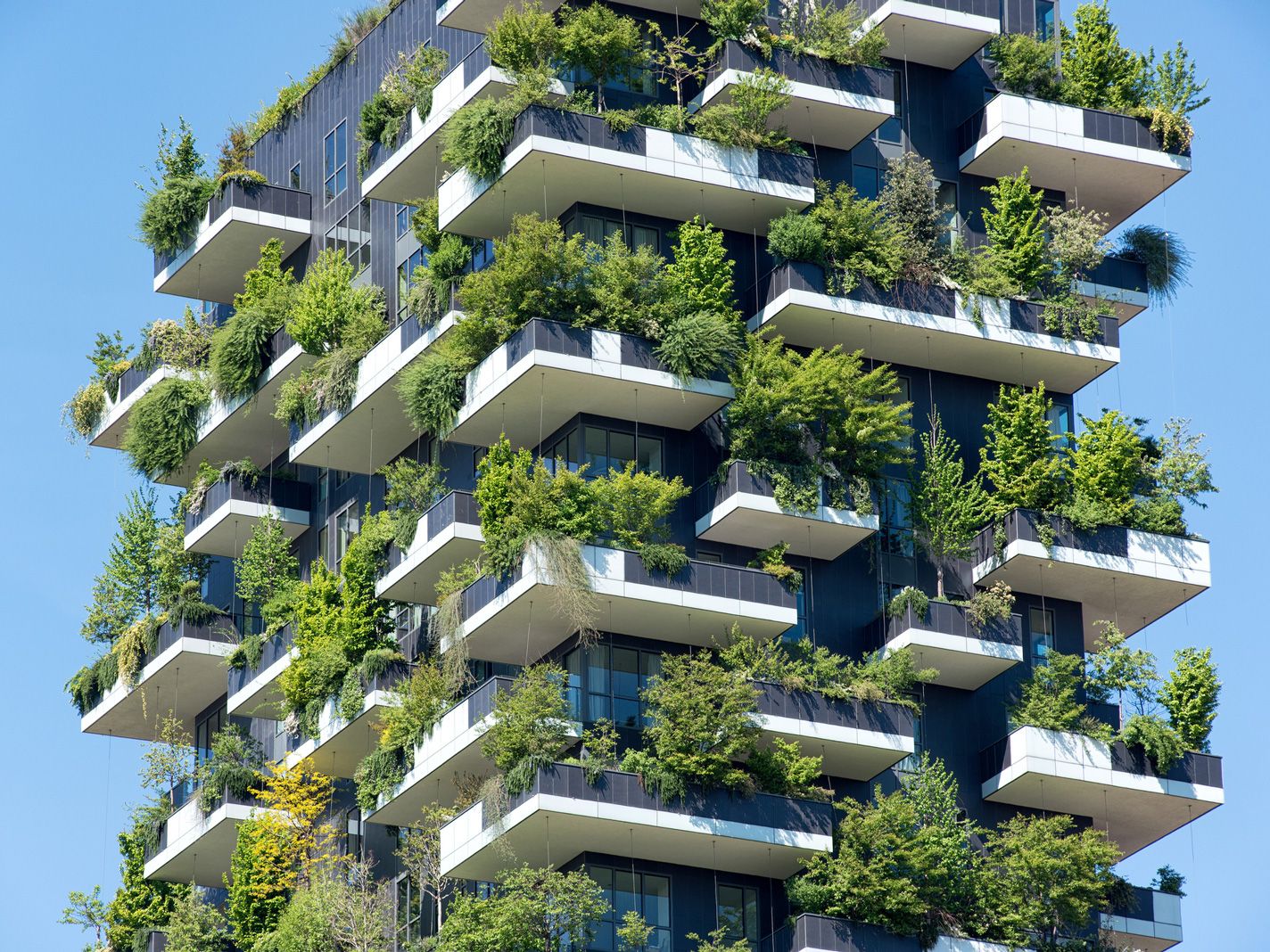 So wohnt es sich in ikonischer Architektur: 6 Wohnungen in Häusern, die jede:r kennt