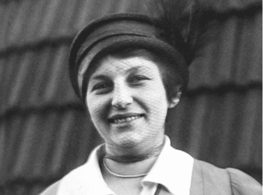 Designerin Lilly Reich Stahlrohrmöbel Klassische Moderne